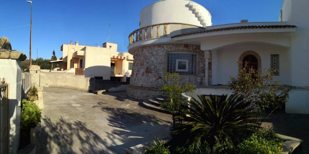 מלון ספקיה Casa Vacanza D'Arte Salentina מראה חיצוני תמונה